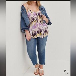 Torrid Georgette Tie front cami Purple White Yellow V-Neck Tie Front Tank Top 1X